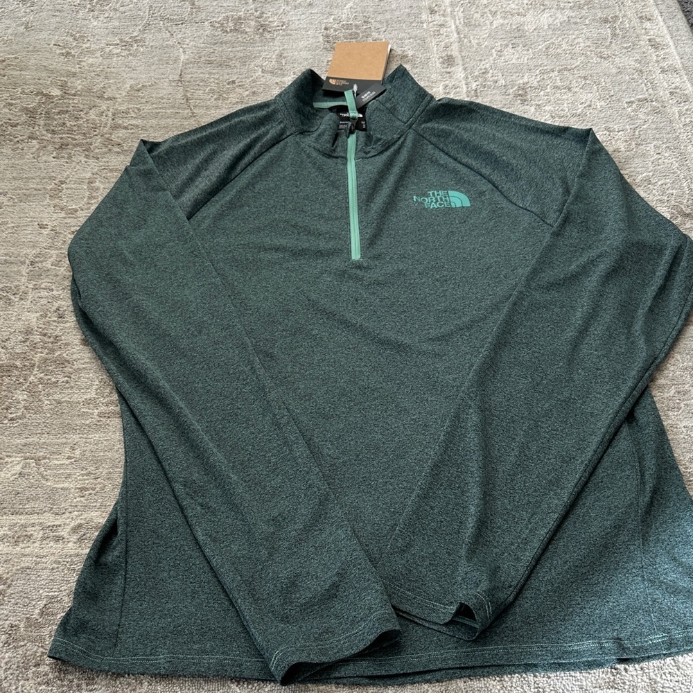 The North Face Men's Medium Bigpine 1/4 Zip. Wasabi Heather.  NWT’s.